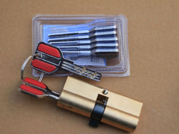 威海市24小时上门开锁公司